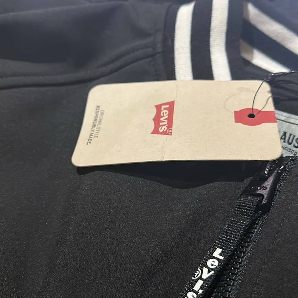 NWT Levi's Men's Softshell Varsity Bomber Jacket Black Large